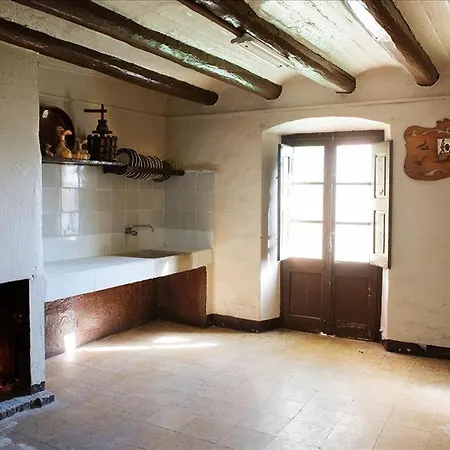 Sleeps 26 Pool Villa *